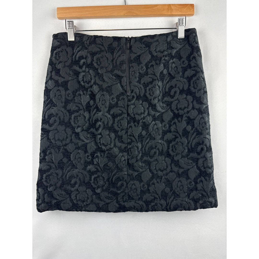 Women’s Willi Smith Size 6 Black Floral Pencil Skirt