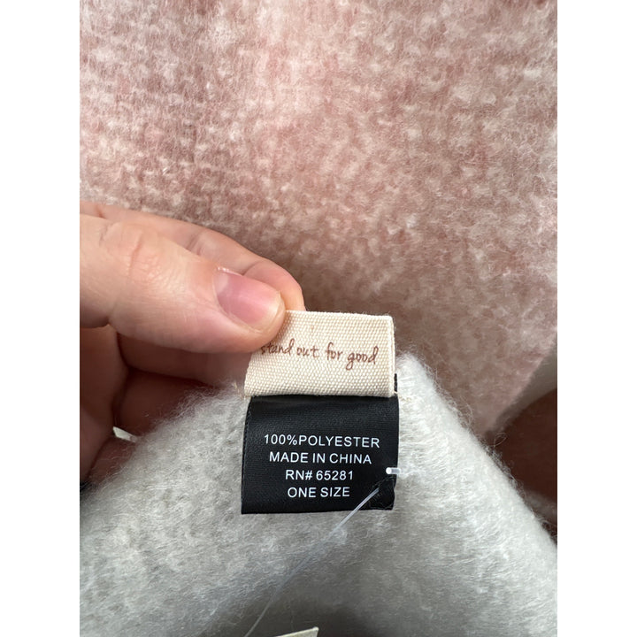 Women’s Altar’d State O/S Blush, Cream, & Grey Plush Scarf