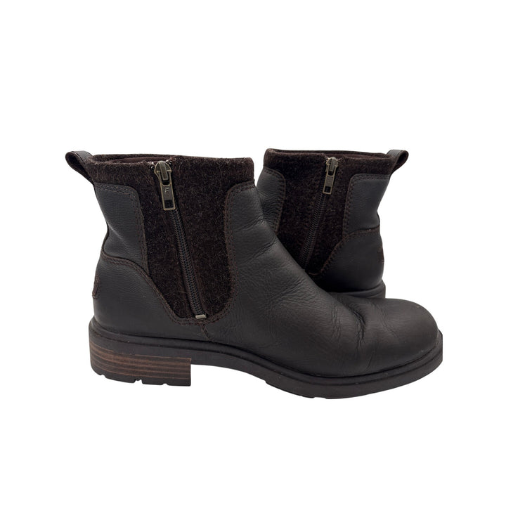 Women’s UGG Size 9 Leather Buckle Dark Brown Ankle Boots