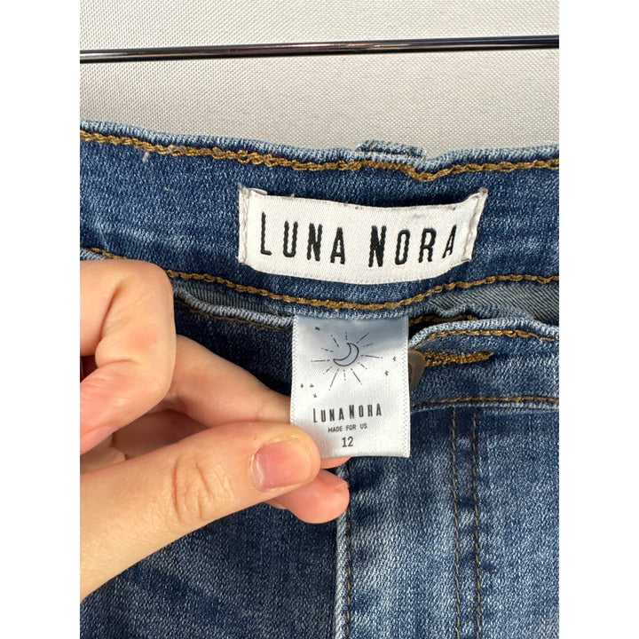 Women’s Luna Nora Size 12 Light Blue Distressed Skinny Jeans