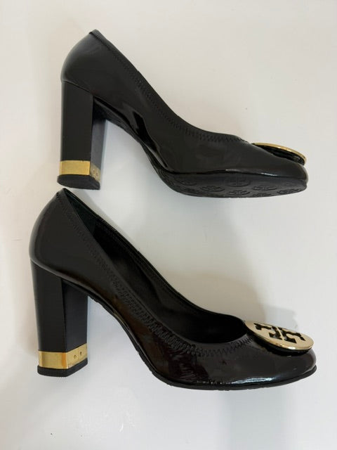Tory Burch Maddie Patent Leather Pumps Gold Logo Sz 9.5