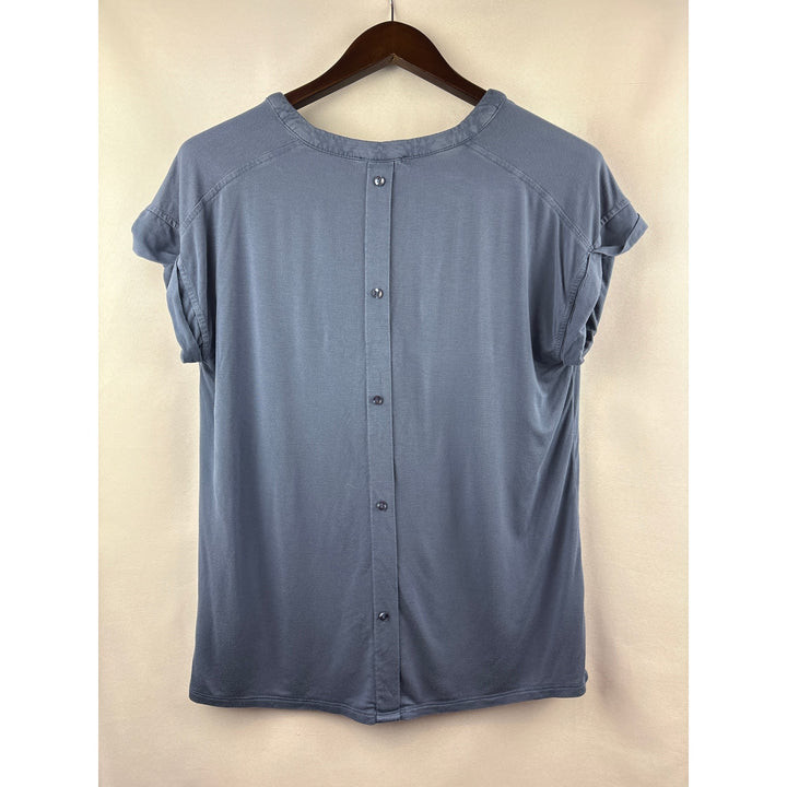Women’s Cable & Gauge Large Blue V-Neck Blouse w/ Buttons on Back