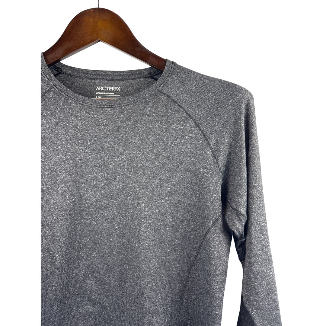 Women’s Arc’Teryx Small Dark Heather Grey Long Sleeve Sports Shirt