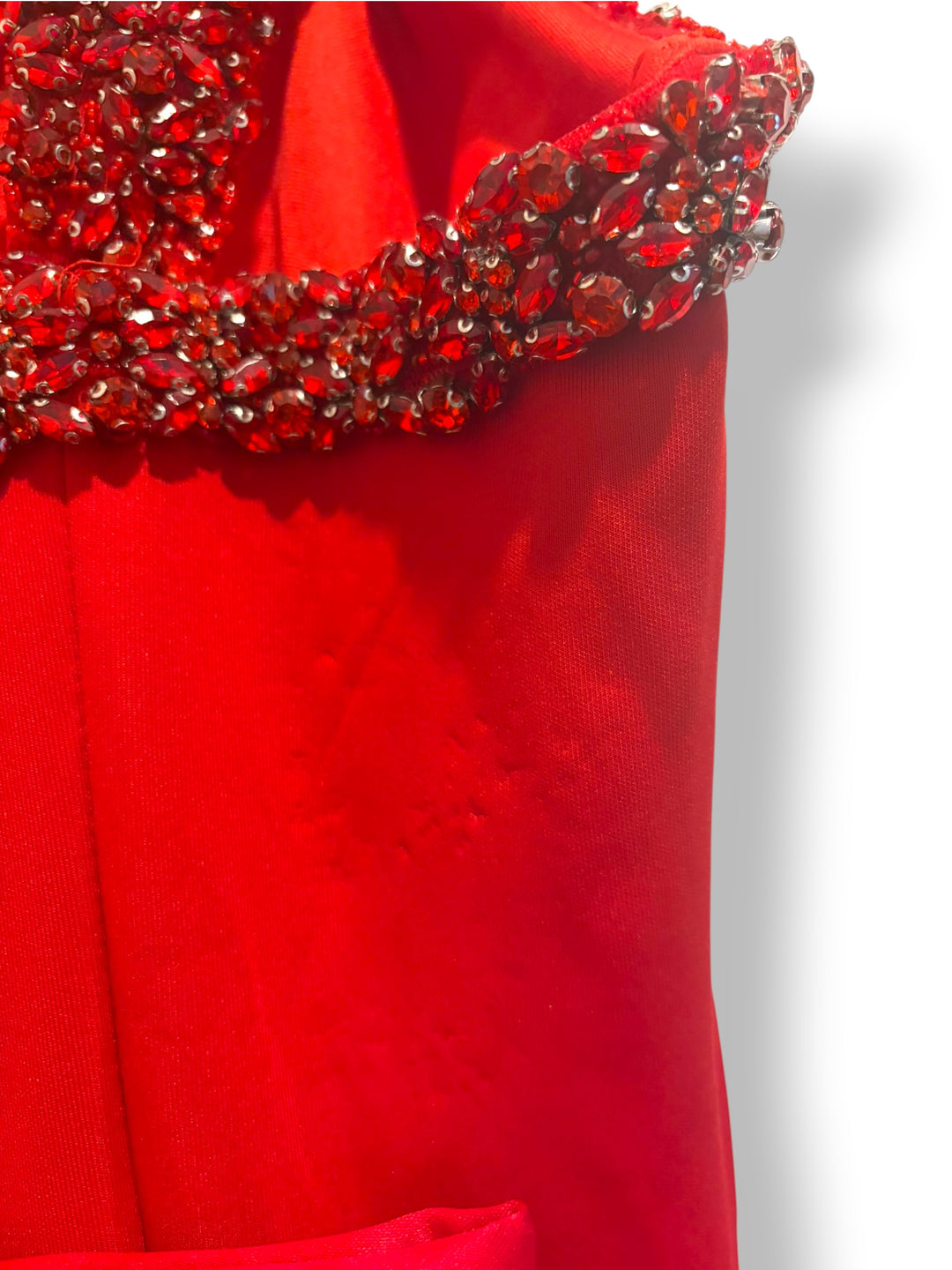 Ava Presley 29121 Red Satin Beaded Mermaid Prom Evening Gown Size 10 Bow Train