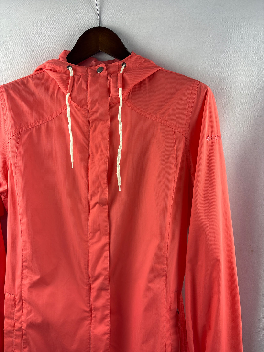 Women’s Columbia Sportswear Large Bright Orange Raincoat
