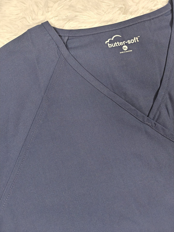 Womens Butter-Soft Scrub Top Navy Blue Size XL NWT