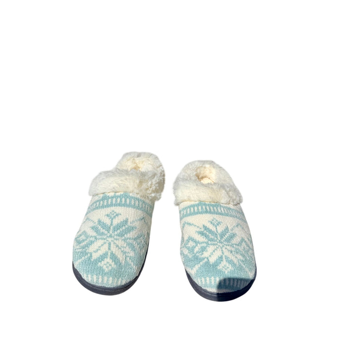 The Original Muk Luks Ladies Slippers Size 7-8