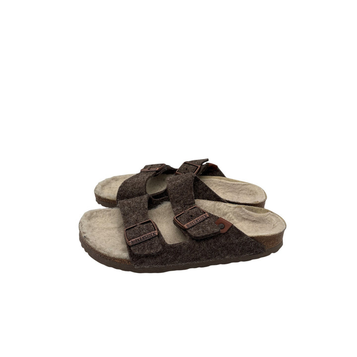 Women’s Birkenstock Size 7 Brown Fuzzy Buckle Sandals w/ Cream Fur Soles