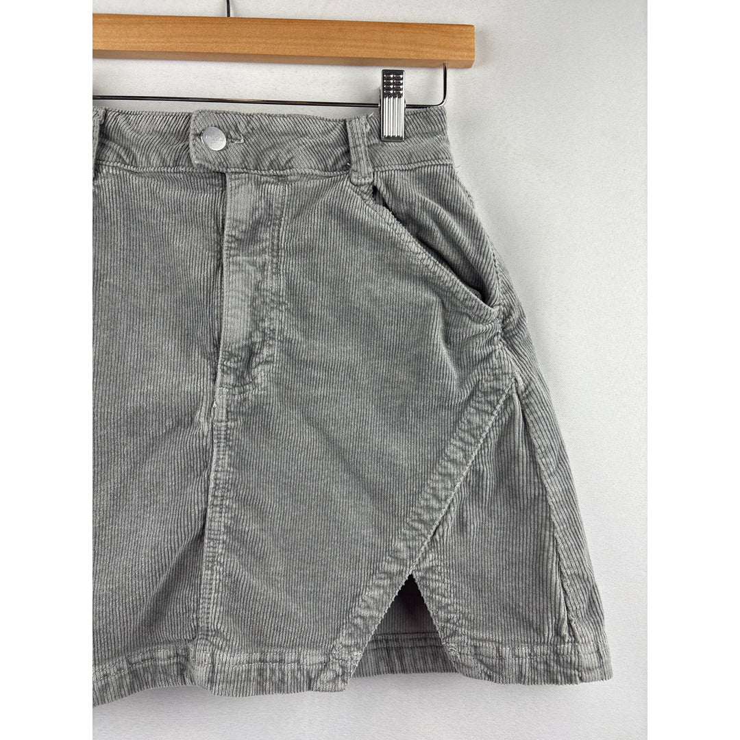 Women’s Pilcro Size 2 Light Grey Corduroy Mini Skirt