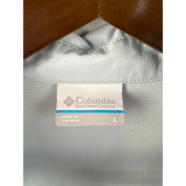 Women’s Columbia Large Light Blue Gray Button Up Shirt