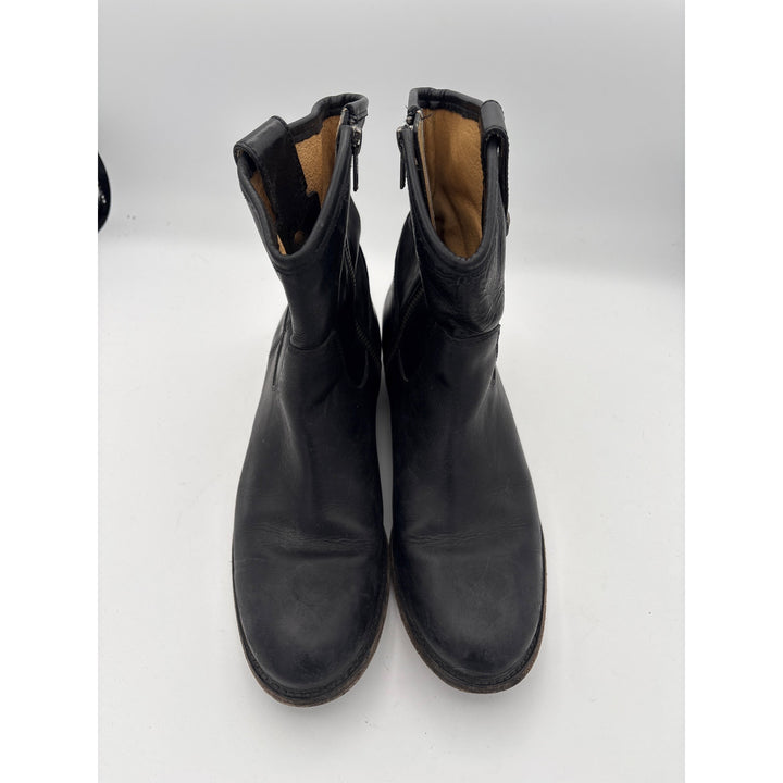 Women’s Frye Size 8 Soft Leather Black Cowboy Style Ankle Boots