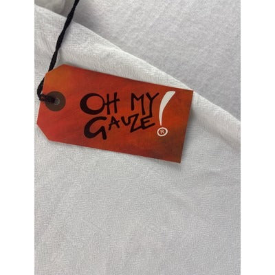 Women’s Oh My Gauze! Size 2X White Short Sleeved Blouse.