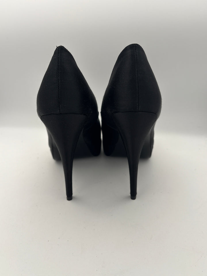 Women’s Lulu Townsend Size 10 Black Satin Pumps w/ Bow Detail
