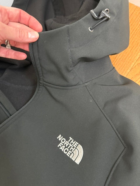 The North Face Men’s Hooded Softshell Jacket – Pre‑Apex Vintage SzL