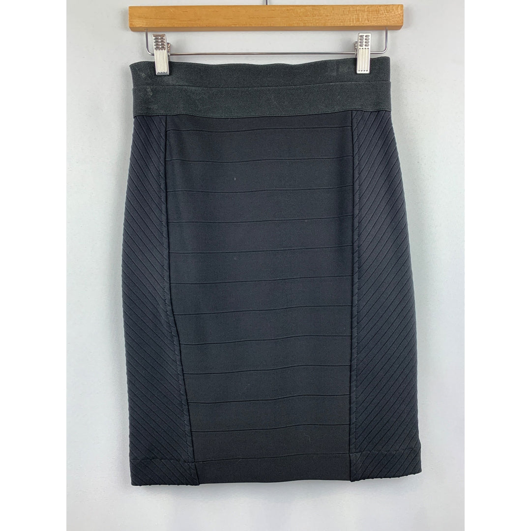 Women’s Joseph Ribkoff  Black Bandage Skirt Size 4
