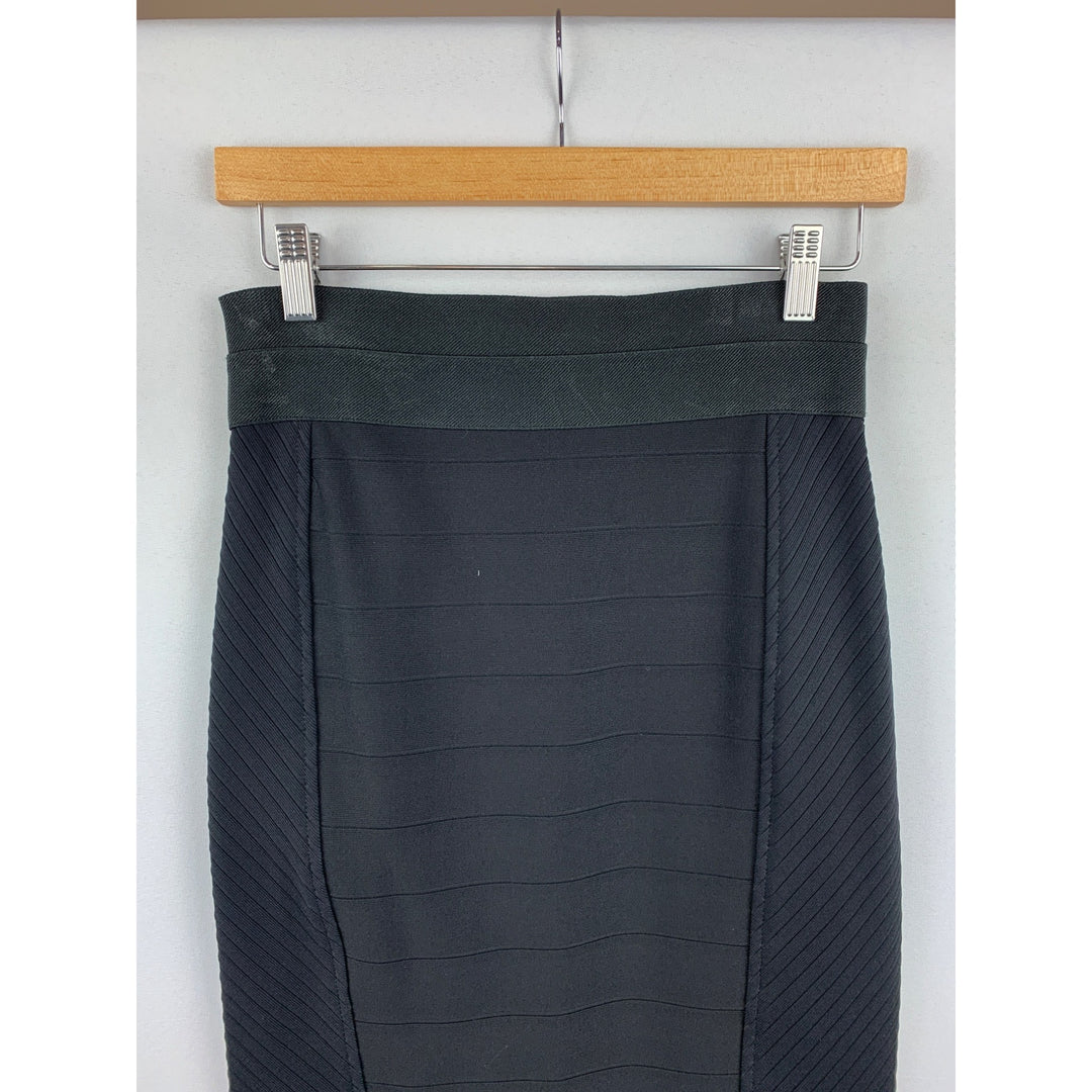 Women’s Joseph Ribkoff  Black Bandage Skirt Size 4