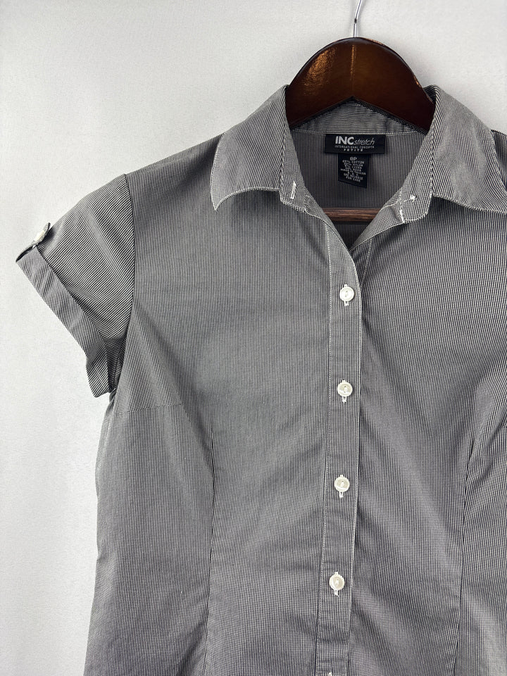 Women’s INC Stretch Size 8P Black &amp; White Check Short Sleeve Blouse