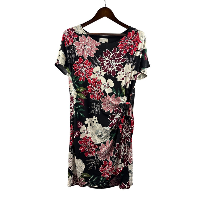 Women’s Signature by Robbie Bee Large Black Floral Midi Short Sleeve Dress