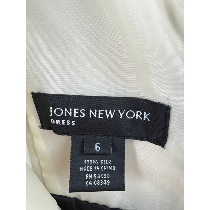 Women’s Jones New York Size 6 Cream & Black Ruched Dress
