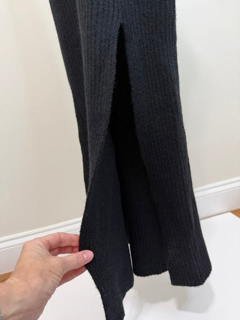 Cider 2 Piece Ribbed Knit Midi Dress Set With Shrug Black XL