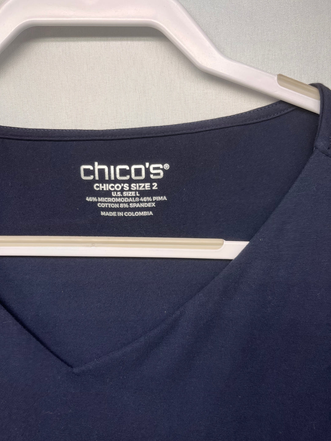 Chico’s Women’s Navy Blue V-Neck T-Shirt 3/4 Sleeve Casual Stretch Top
