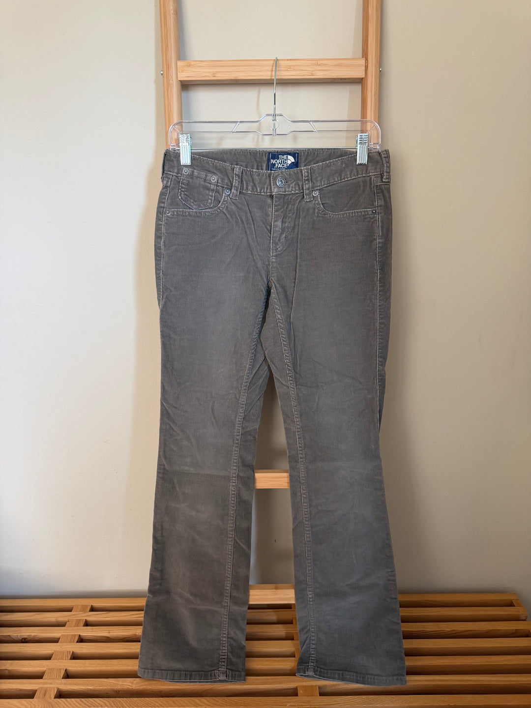 The North Face Women’s Size 2 Corduroy Low Rise Bootcut Pants Y2K