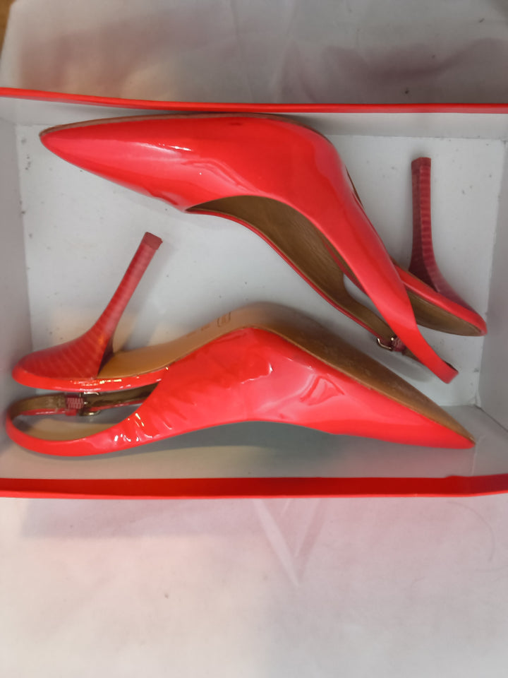 Authentic Lilly Patent Leather Pointed-Toe Slingback Size 8.5 - Excellent Condition