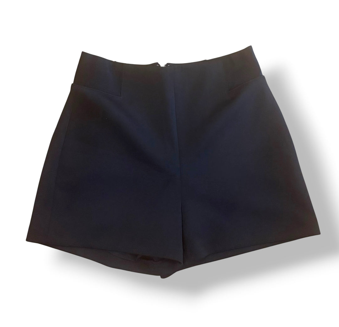 GUESS Black High Rise Tailored Shorts Size M NWT Silver Zip Y2K Going Out
