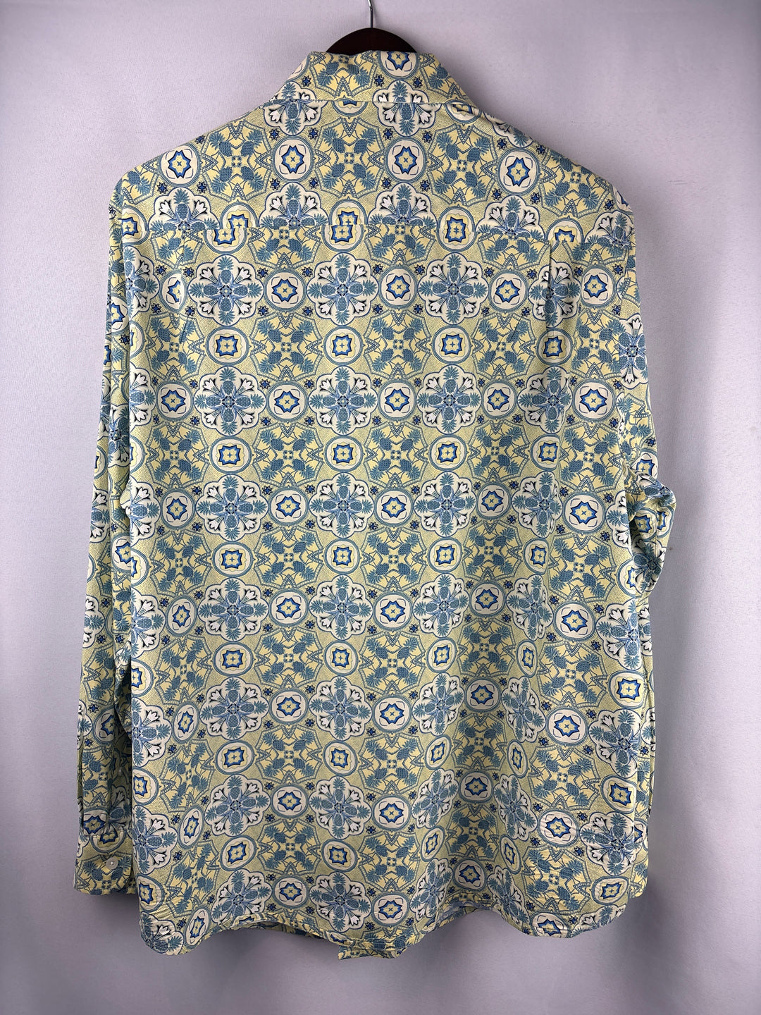 Men’s Club Room XL Yellow &amp; Blue Patterned Button Down