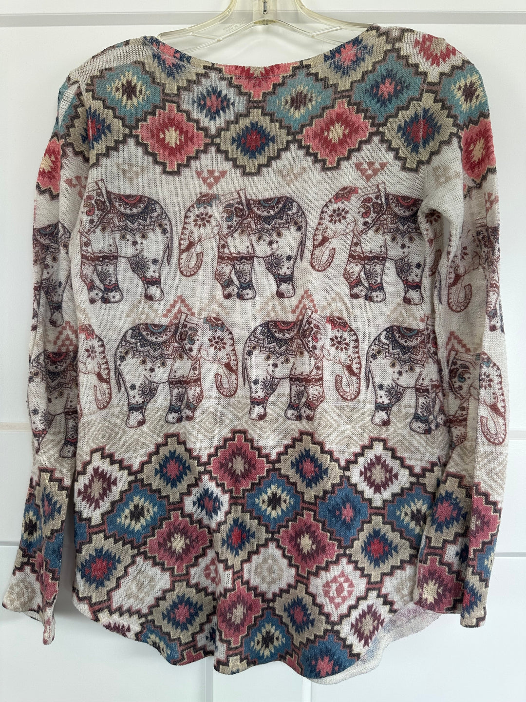 Papaya Women’s Boho Elephant Geometric Lightweight Long Sleeve Knit Sweater Top Size M