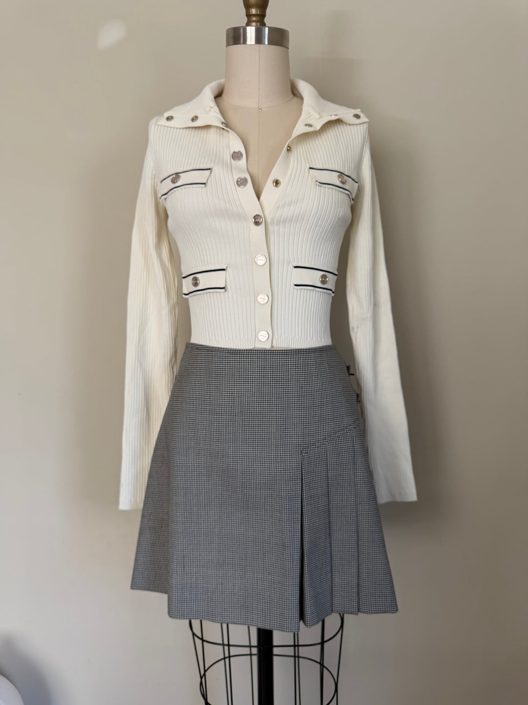 John Galliano Era Christian Dior Boutique Wool Houndstooth Pleated Buckle Mini Skirt FR40