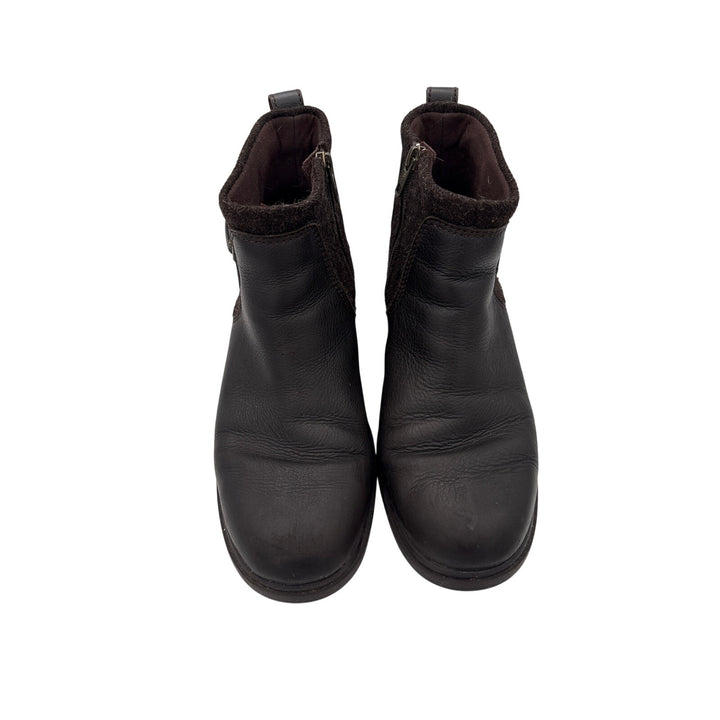 Women’s UGG Size 9 Leather Buckle Dark Brown Ankle Boots