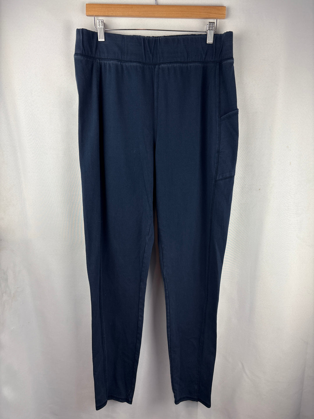 Women’s D&amp;Co Active Large Navy Blue Joggers