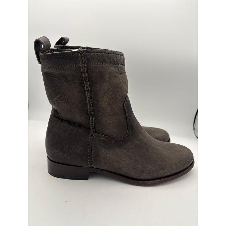 Women’s Frye Size 8 Soft Leather Brown Ankle Boots