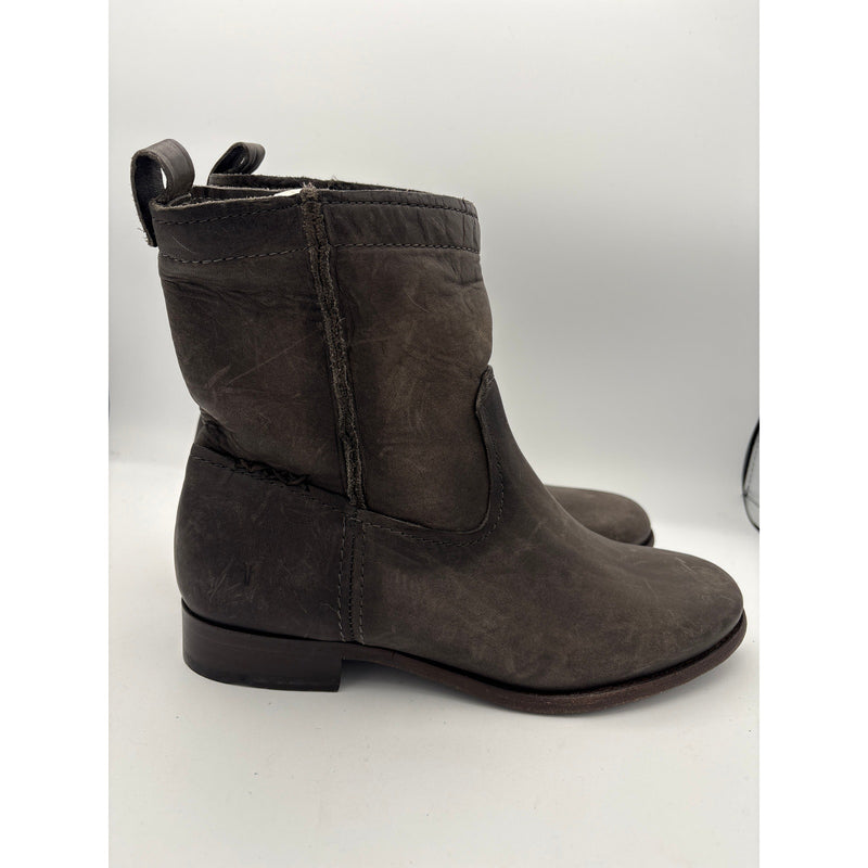 Women’s Frye Size 8 Soft Leather Brown Ankle Boots