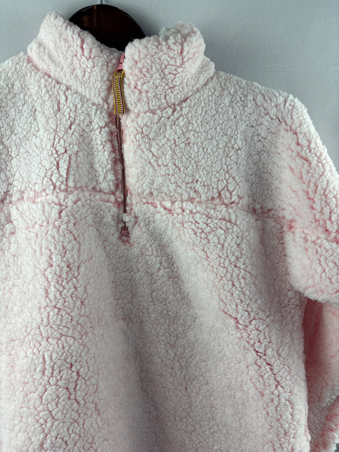 Women’s Blue Star Small Icy Pink Sherpa Pullover