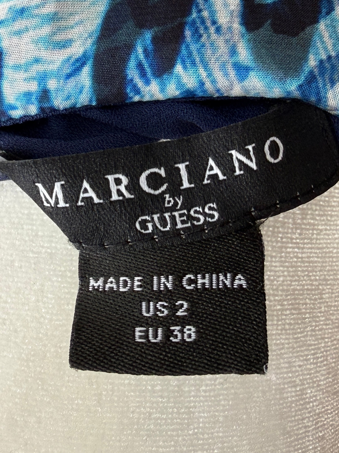 Marciano by GUESS Rose Romance Feminine Animal Motif Blue mini flared v-neck women's dress, size 2