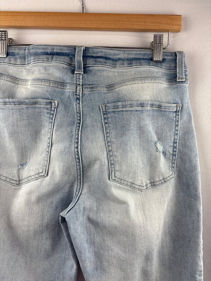 Women’s Cosmic Blue Love Size 30P Light Blue Straight Leg Jeans