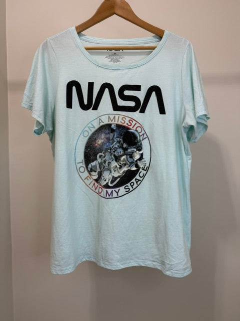NASA Graphic (On a Mission) Tee Sz0X NWOT