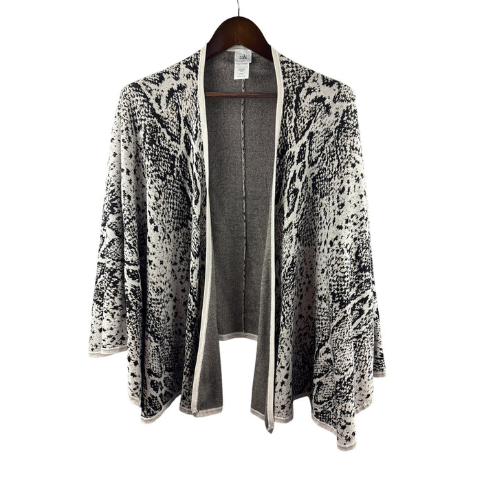 Women’s Cabi One Size Fits All White & Black Snake Skin Patterned Shawl