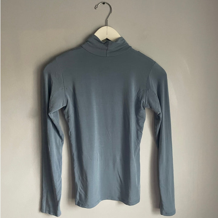 Numi Consciously Kind Tencel Lycra Turtleneck Blue Shirt Sweatproof Undershirt Small Base Layer