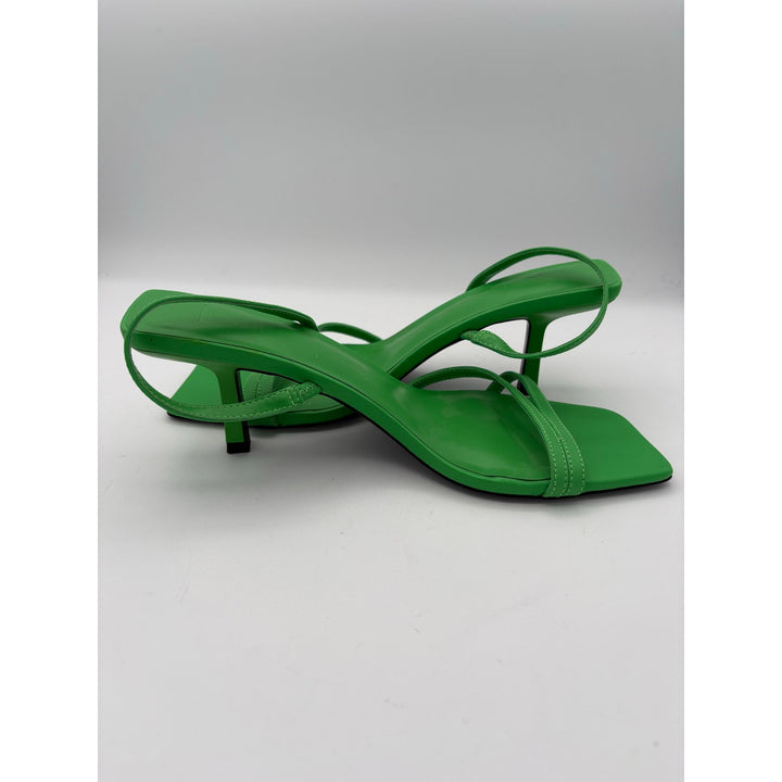 Women’s MMG Size 7.5 Bright Green Kitten Heels