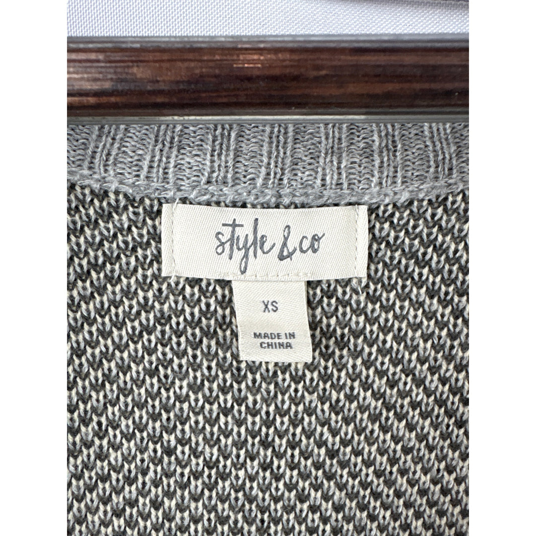 Women’s Style & Co XS Light Gray Cardigan w/ Cream Rose Pattern