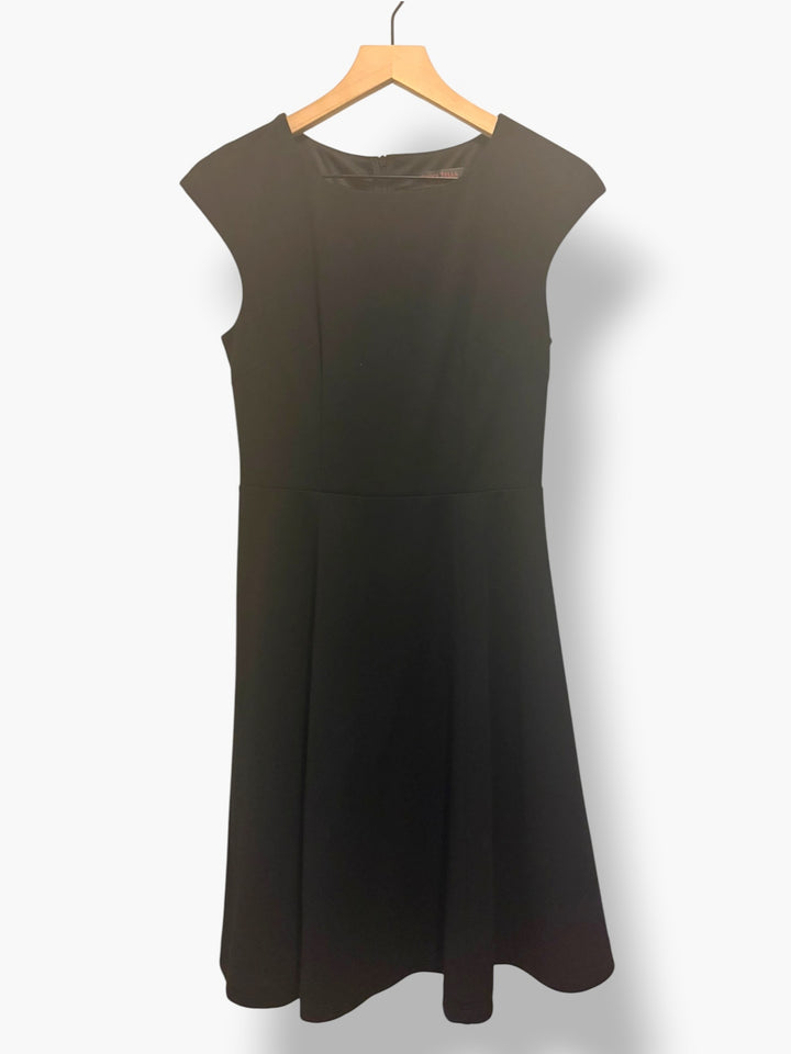 Dress Tells Black Cap Sleeve A-Line Fit Flare Dress Small Business Cocktail Chic