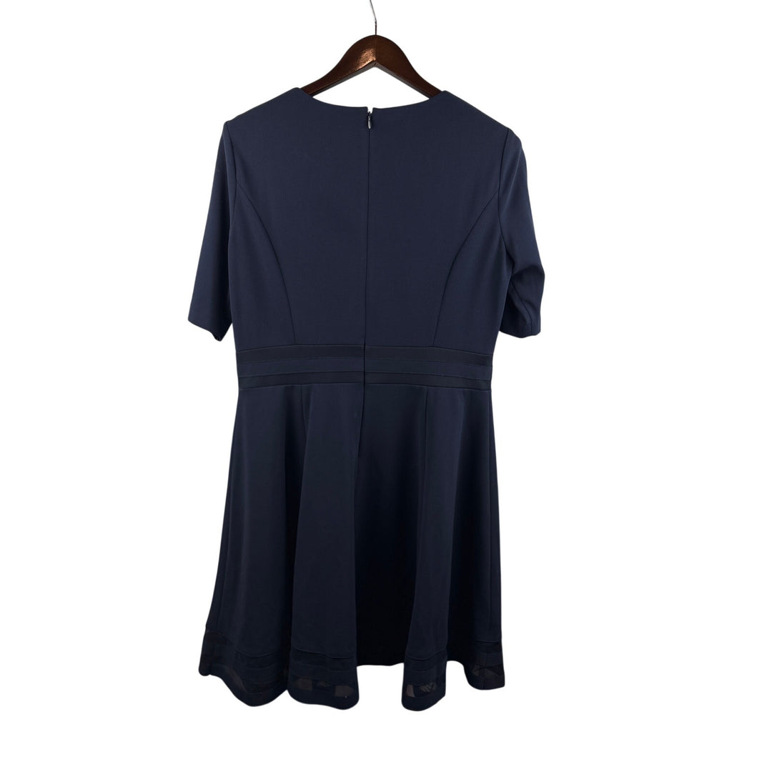 Women’s Calvin Klein Size 14 Navy Blue Short Sleeve Dress