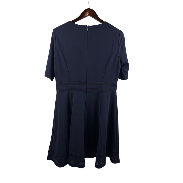 Women’s Calvin Klein Size 14 Navy Blue Short Sleeve Dress