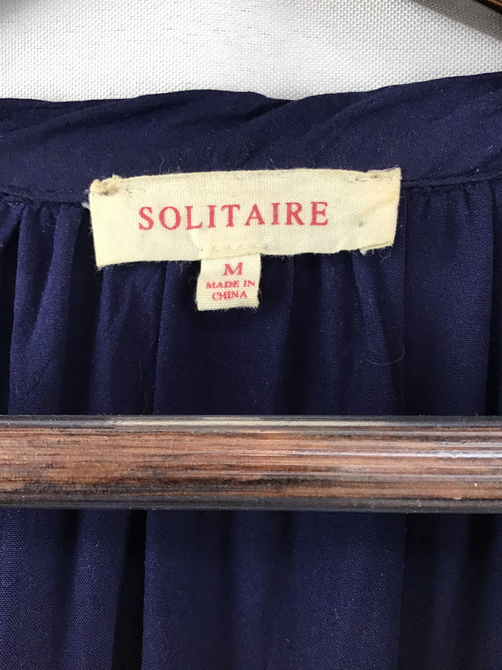Women’s Solitaire Navy Long Sleeve Floral Embroidered Tunic Top Size Medium
