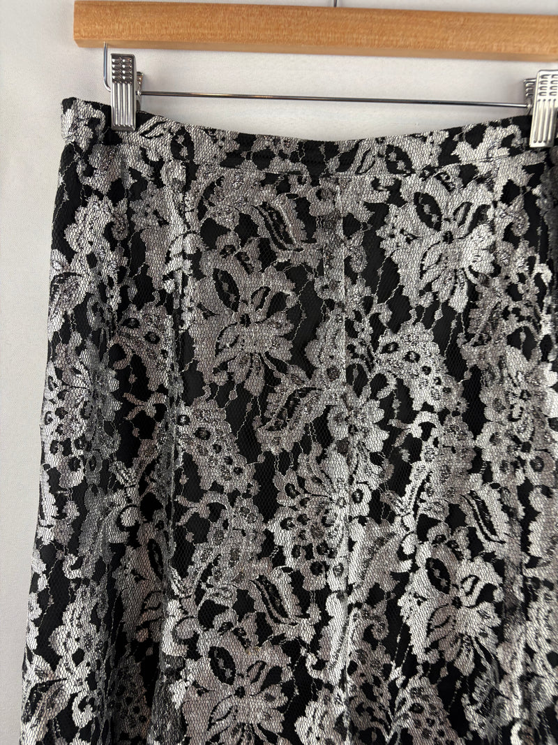Women’s Chico’s Size 12 Black w/ Silver Florals Midi Skirt