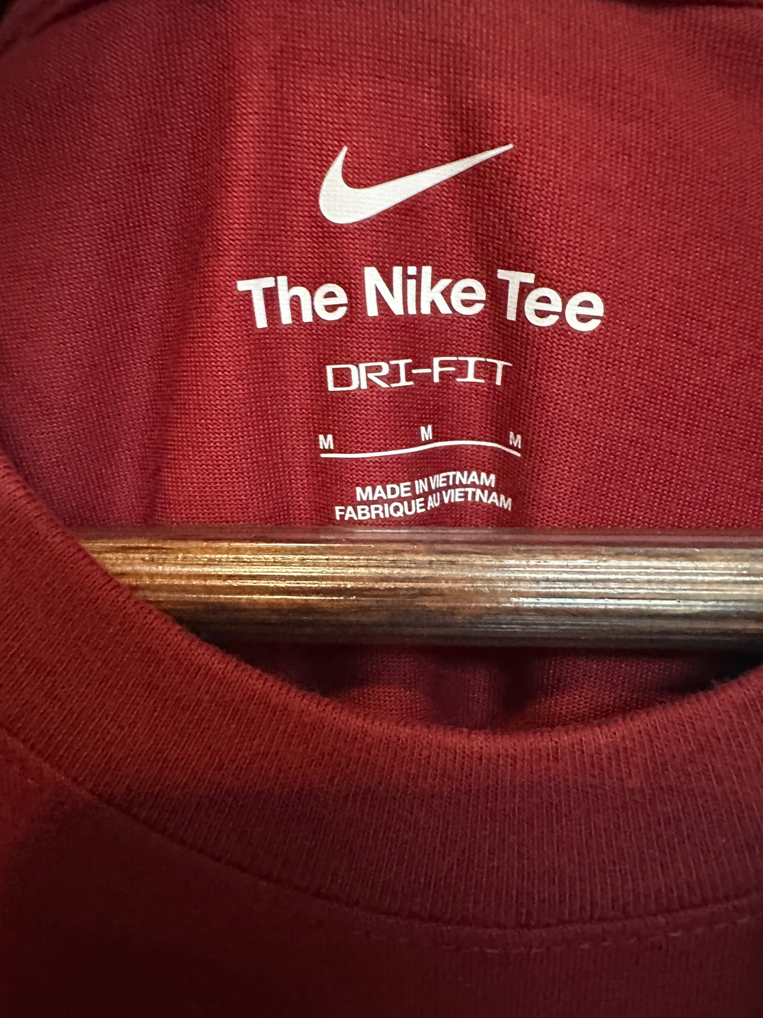 Men’s Nike Maroon DriFit Tee Shirt Size M