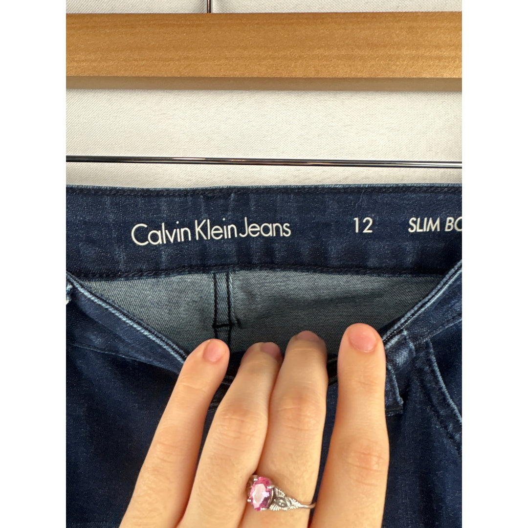 Women’s Calvin Klein Jeans Size 12 Dark Wash Blue Slim Boyfriend Jeans